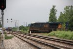 CSX 3027 leading M207